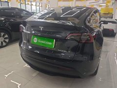Tesla Model Y Rear-Wheel Drive - ფოტო 5