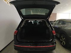 Volkswagen Tiguan L 2025 Outstanding Edition 300TSI Automatic Two-Wheel Drive Dragon Ascendant Version - ფოტო 18