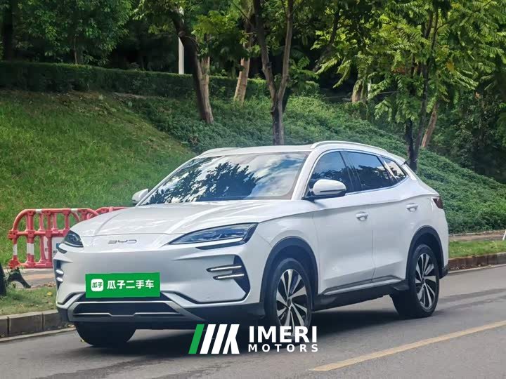BYD Song Plus New Energy EV Glorious Edition 520km Luxury