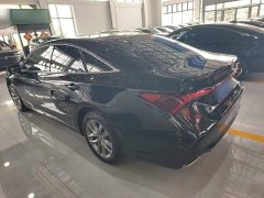 Toyota Avalon 2.0L Base - ფოტო 12