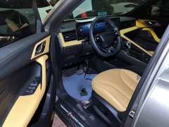 SAIC MG RX5 2023 1.5T Deluxe Sliding Screen Edition - ფოტო 15