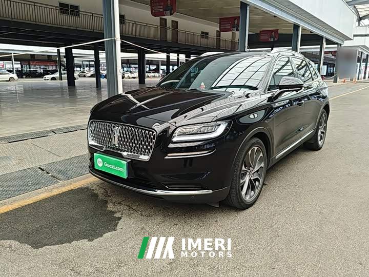 Lincoln Explorer 2.0T AWD Premium