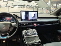 Lincoln Explorer 2021 2.0T AWD Premium - ფოტო 12