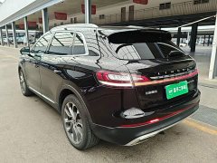 Lincoln Explorer 2021 2.0T AWD Premium - ფოტო 4