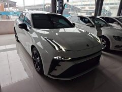 Lynk & Co Geely Lynk & Co 03 1.5T DCT Pro - ფოტო 3