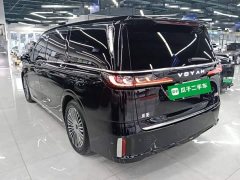 Voyah Lantu Dreamchaser PHEV AWD Luxury Kunpeng Edition - ფოტო 4