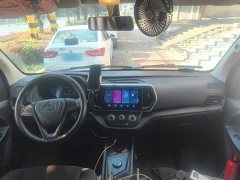 Changan Ruixing EM60 Passenger Comfort 6-Seat 300km Barn Doors - ფოტო 12