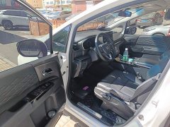 Honda Elysion 2.0L e:HEV Luxury Prestige Edition - ფოტო 13