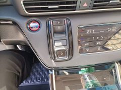Honda Elysion 2.0L e:HEV Luxury Prestige Edition - ფოტო 6