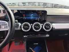 Mercedes-Benz GLB 220 Dynamic - ფოტო 12