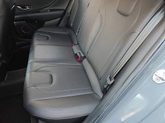 Hyundai Elantra 1.5L CVT Luxury - ფოტო 16