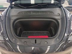 Tesla Model Y Long Range All-Wheel Drive - ფოტო 19