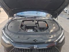 BYD 2022 Han DM-i 121KM Honor Edition - ფოტო 19