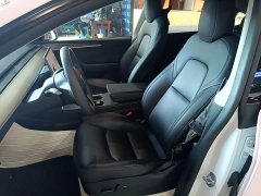 Tesla Model Y Standard Range RWD - ფოტო 14
