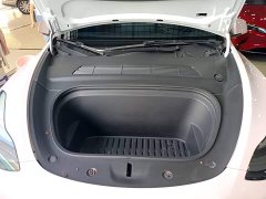 Tesla Model Y Standard Range RWD - ფოტო 19