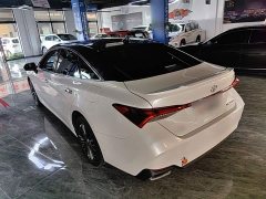 Toyota Avalon 2.5L Touring Premium Sport Edition - ფოტო 4