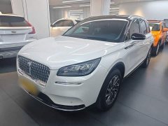 Lincoln Explorer 2.0T Two-Wheel Drive Premium - ფოტო 1