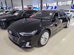 Audi A7L 2024 45TFSI S-line Dream Edition Fluid Crystal Package - ფოტო 1
