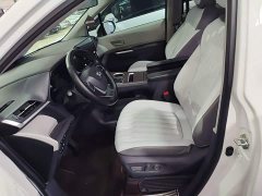 Toyota Gravia 2.5L Hybrid Comfort Edition - ფოტო 14