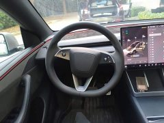 Tesla Model Y L Long Range All-Wheel Drive - ფოტო 10