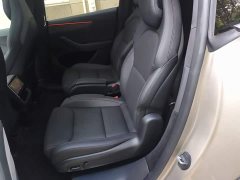 Tesla Model Y L Long Range All-Wheel Drive - ფოტო 16