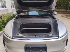 Tesla Model Y L Long Range All-Wheel Drive - ფოტო 19