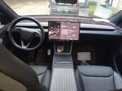 Tesla Model Y L Long Range All-Wheel Drive - ფოტო 9