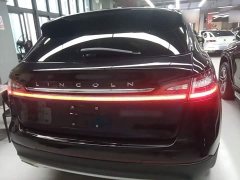 Lincoln Explorer 2.0T AWD Premium - ფოტო 5
