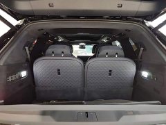 Zeekr 9X 2025 Obsidian Black 70kWh Six-Seater - ფოტო 18