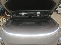 Li Auto L9 2022 Max - ფოტო 19