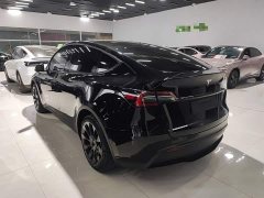 Tesla Model Y 2022 Facelift Rear-Wheel Drive - ფოტო 4