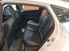 Changan UNI-V 2022 1.5T Deluxe - ფოტო 16