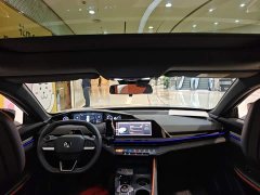Changan UNI-V 2022 1.5T Deluxe - ფოტო 17