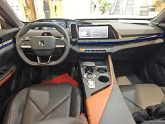 Changan UNI-V 2022 1.5T Deluxe - ფოტო 9