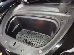 Tesla Model Y 2022 Facelift Rear-Wheel Drive - ფოტო 19