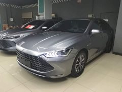 BYD Qin PLUS Glory Edition DM-i 55KM Leading - ფოტო 1