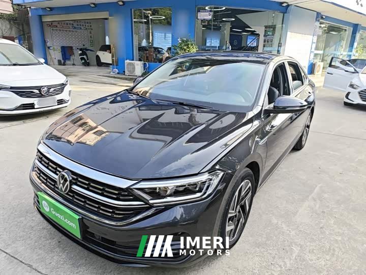 Volkswagen Sagitar 300TSI DSG Excellence Edition - ავტომობილი ჩინეთიდან