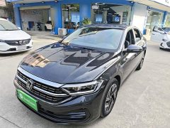 Volkswagen Sagitar 300TSI DSG Excellence Edition - ფოტო 1