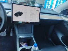 Tesla Model Y Long Range All-Wheel Drive - ფოტო 12