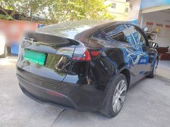 Tesla Model Y Long Range All-Wheel Drive - ფოტო 6