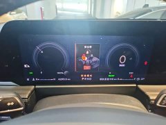 Lincoln Explorer 2025 1.5T Two-Wheel Drive Prestige Hybrid - ფოტო 11