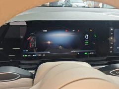 Voyah Dream PHEV Extended Range Luxury Edition - ფოტო 11