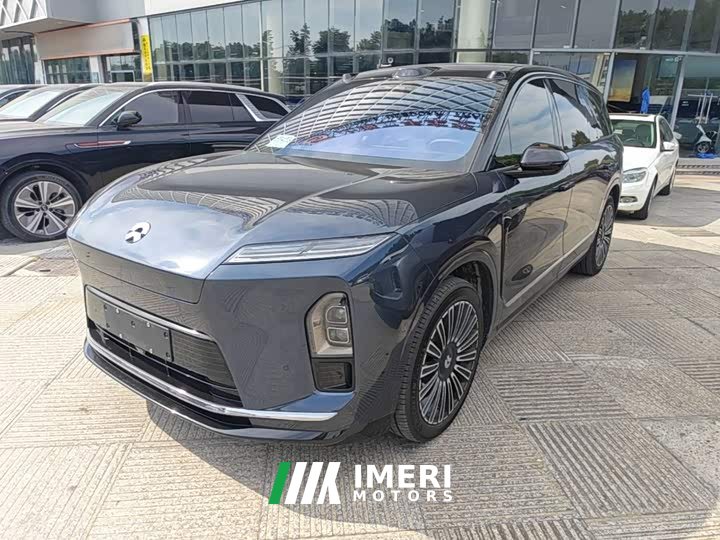 NIO ES8 Six-Seat Executive Luxury Edition