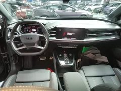 Audi Q4 e-tron 40 e-tron Starlight Night Edition - ფოტო 9