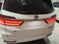 Honda Odyssey 2.0L e:HEV Sharp Radiance Edition - ფოტო 5