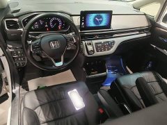 Honda Odyssey 2.0L e:HEV Sharp Radiance Edition - ფოტო 9