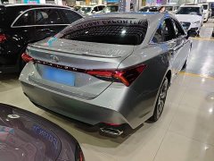 Toyota Camry 2.5L Base - ფოტო 6