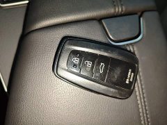 Toyota Camry 2.5L Base - ფოტო 8