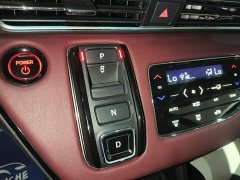 Honda Elysion 2.0L e:HEV Elite - ფოტო 13
