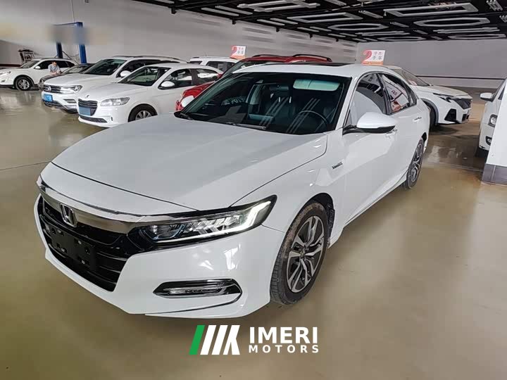 Honda Accord Sharp Hybrid 2.0L Sharp Leader Edition National VI